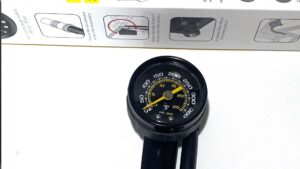 Topeak-Pocketshock-DXG Manometer